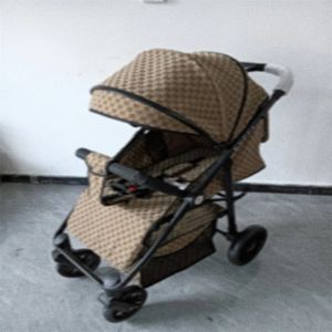 Modedesigner Einzelkinderwagen Sicherheitsauto Tragbares Reisesystem Einfacher Kinderwagen Luxus Baby Geburtstagsgeschenk S1128