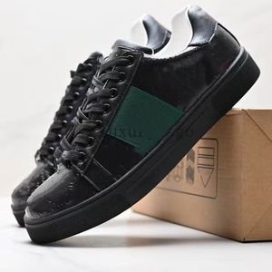 Yeni Ace Designer Sıradan Ayakkabı Arı Ace Spor ayakkabılar Düşük Erkek Kadın Ayakkabıları Yüksek Kaliteli Kaplan İşlemeli Siyah Beyaz Yeşil Stripes Yürüyüş Spor ayakkabıları 01