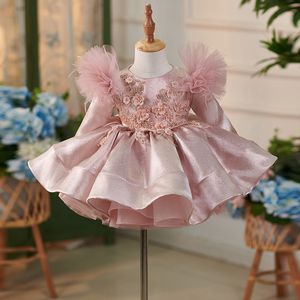 2024 Haftowane tiulowe sukienki kwiat dziewczyny nowe satynowe różowe kwiatowe długie rękawy bohemian plażowa impreza weselna suknie