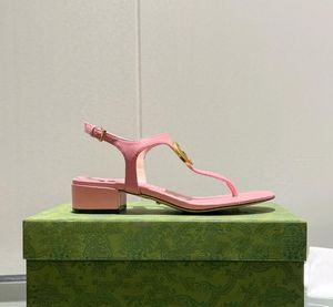 Masters Classic Crafted Womens Sandals med låga klackar Rund tå guldspänne dekoration fotled fin band spänne äkta läder övre riktig läder ensam sexig storlek 35-43