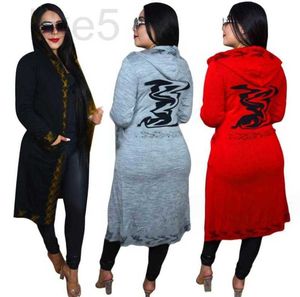 Kvinnors tröjor Designer 2023 Winter New Letter Printing V Sticked Cardigan Hooded Sweater Coat Brand Loose Top FN7R