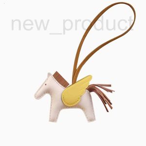 Keychains & Lanyards Designer Handmade Pegasus Bag Hanging Decoration Sheepskin Handsewn High end Rodeo Pony Keychain Car Hanging Decoration