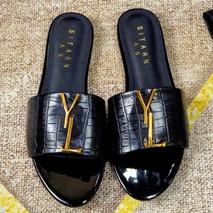 Designer Summer Crocodile Sandals Platform Outdoor Fashion Round Toe Shoes Anti Slip Leisure Vacation Womens Slippers