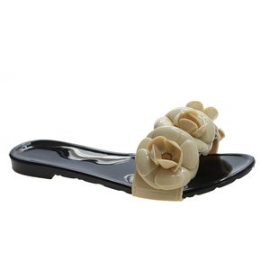 Kapcia 2024 Outdoor Women Women Designer Sandals Sandały Letnie plażę Slajdy Czerwone różowe w pomieszczenia Slippper Rozmiar 35-42 36