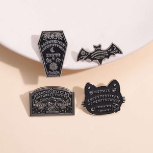 Engelsk geometri mörk kall vind emblem tecknad bat halloween serie fast brosch present