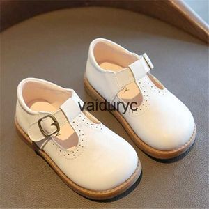 Sneakers barn baby t rem fretwork plattform flickor prinsessor skor spänne mary janes pojkar ldren läder sko24229