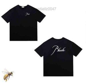 Designer skjortor Summer Mens T-shirts Womens Rhude Designers For Men Tops Letter Polos broderi Tshirts Clothing Short Sleeved Tshirt