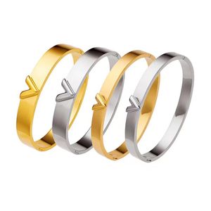 Designers New Romantic V Armband All Simple Ever Stylish Send Girl Friend Exquisite 7mm10mm Wide Gold Silver Valfritt