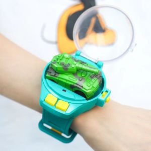 Autos Watch Control Toy Car Mini RC Cars 2.4g Fernbedienung Autos Elektrikautomaten Radio -kontrolliertes Spielzeug mit Licht für Kinder