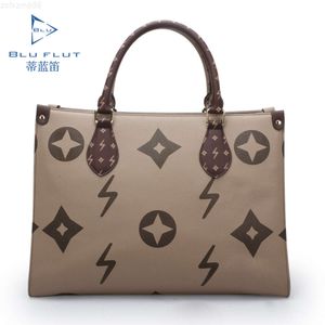 Luxury High Quality Female Leather Handbag Fashion Big Shoulder Travel Bag Custom Color Printing Women Genuine Tote