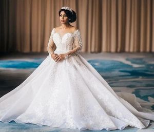 2024 Saudyjska arabska luksusowa sukienka ślubna Bride Pearls Kryształy koronkowe suknie ślubne Illusion Neck Vestidos de novia szatę de Mariage