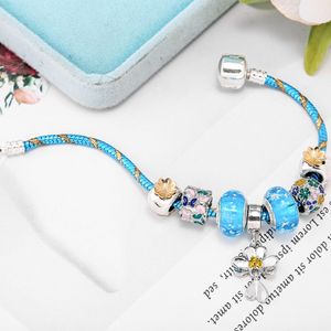 Hot Blue Diy Snake Chain Armband Luxury Brand Style Womens smycken Spring Ny Boutique Glass Pärlpärlor Pendant Armband Fashion Jewelry Wholesale