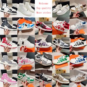 2024 Kvinnor Design Bone Sneaker Low Top High Top Female Designer Outdoor Casual Fashion Märke Benformad Anti Slip Sole Sneaker Storlek 35-45 För män och kvinnor