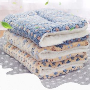 Mats Soft Flannel Thickened Pet Soft Fleece Pad Pet Blanket Bed Mat For Puppy Dog Cat Sofa Cushion Home Rug Keep Warm Sleeping Cover