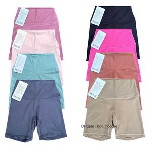 LL Sports Shorts Hoty Hot Quick Dry Breattable High midja träningsstrumpor Outfits Yoga Dupes Push Up Running Casual Biker Gym Clothes UV31