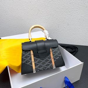 Top Quality Cowhide Thin Shoulder Strap Mini Plain Pattern Designer Crossbody Bag Handbag Leather Lo