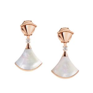 fan shaped designer dangle earrings for woman highest counter quality luxury fashion brand designer European size gift for girlfriend with box 021