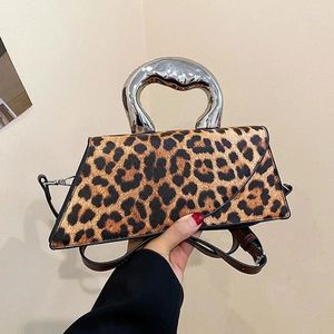 Kvällspåsar sexig leopard lyxdesigner kvinnor handväska handväska handtag plånbok crossbody belt väska kvinna kvinnliga totes satchel axel middag