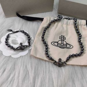 Designer Neckalce Viviannes Westwoods New Original Black Pearl Saturn Necklace Armband Set Live Broadcast Hot Sale