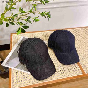 Stingy Hats Luxury Woman Man Letter Sunshade Hats 240229