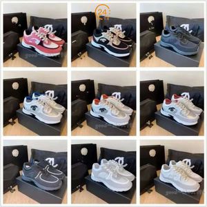 2024 Sneakers designerski vintage Casual Buty Kanał Refleksyjne trampki Męskie na świeżym powietrzu chodzące koronkowe buty do joggingu damskie damskie trampki na świeżym powietrzu