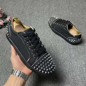 Mens Designer Fashion Red Bottoms Женщины повседневная трасса Spikes Sports R -обувь тренажеры винтажные бриллианты с низким топ -лофель