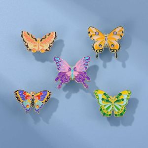 New Creative Animal Insect Cartoon Purple Butterfly Breast Flower Lacquer Emblem Buckle Small Jewelry