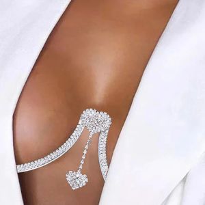 Göğüs braketi çift kolye kalp sütyen zinciri kolye gövde mücevher rhinestone üst moda hediye plaj bikini mayo kadınları 240221