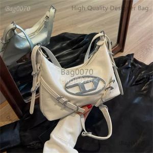 Bolsa de designer pequena moda plissada design saco 2023 novo verão simples pequeno quadrado saco alto sentido casual crossbody saco para mulheres 75% tomada barata atacado