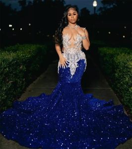 2024 Royal Blue paljetter Beaded Applicques Prom Dresses For Black Girls Sheer Neck Sweep Train Mermaid Formella tillfällen Klänningar