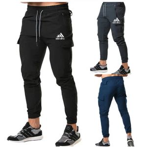 Calças 2022 New Gym Casual Men calça moda Big Pocket Training Sport Pants Outwear calça de moletom de masculino rápido seco