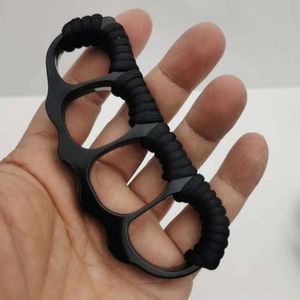 Utomhus Gear High Quality Detable Limited Editon Punching Hard Four Finger Rings Knuckleduster Multi-Function Ring Outdoor Fist Boxer Keychain 367224