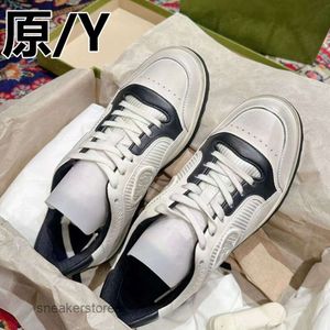 Kadın Tasarımcı Eğitmeni Mens Shoe Moda Sneaker Yüksek Versiyon Mac80 Küçük Beyaz Yaz Yeni Deri Renk Eşleşmesi Günlük Spor Erkekleri