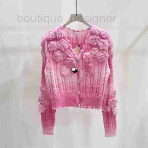 Women's T-Shirt designer brand Miu Home V-neck Flower Gradient Knitted Pink Cardigan Sweet Age Reducing Coat 2023 New Autumn/winter WNTF