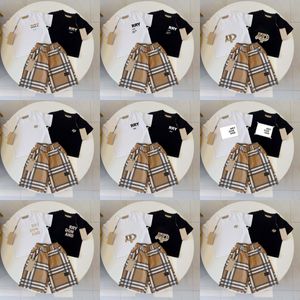 Kläderuppsättningar Designer Kids T-shirt Set Brand Printing Children 2 Piece Pure Cotton Clothing Baby Boys Girl Children Appare