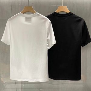 Designer Top Luxo Moda Verão Homens Mulheres Designers Camisetas Soltas Oversize Tees Vestuário Mans Casual Peito Carta Camisa Streetwear Shorts Manga Roupas