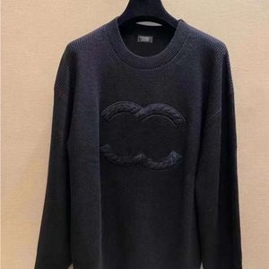 2024 Womens French Fashion Sweater Paris Designer C رسالة تطريز طاقم عالي الجودة متماسكة يوميًا إجازة غير رسمية في الهواء الطلق C هوديي قمم السترات الصوفية