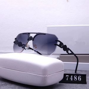 Óculos de sol de designer de luxo masculino, mulheres óculos de sol clássicos óculos de sol UV clássicos moda moda esportes ao ar livre de alta qualidade óculos de sol com caixa muito boa