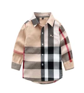 Camicia a quadri per neonati Camicia a maniche lunghe per bambini Primavera Autunno Bambini Colletto rovesciato Top Camicia per bambini in cotone Abbigliamento 27 anni7531162