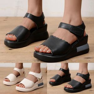 Tjocka sandaler avslappnade Soled Fashion Leisure Breattable Shoes Wedges Outdoor Womens Women's 9446