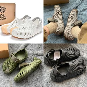 Toppdesigner Sandaler Salehe Bembury Stratus Crocodile Gurka Menemsha Urchin Shoes Kvinnor Män Summer Slides Designers Sandalias Mujer Slippers