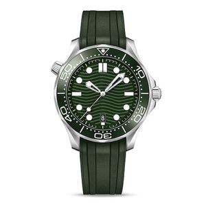 2022SS NEW MODEL GRÖN GD MEN Diver Mens Ceramic Bezel Luxury Watch Watches Origina Automatisk mekanisk rörelse dykare 300m MASTE287I