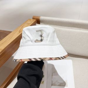 Casquette vintage Berretto di moda designer cappello a secchiello berretto sportivo per marchio Street Style Cappelli unisex per papà con cinturino regolabile Bb76