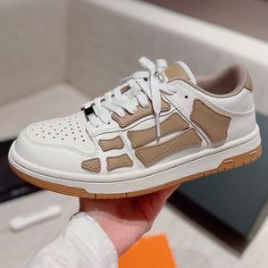 Najnowsze buty zwyczajne 2023SS Women Low Top Sport Board Buty Buty kości męskie Top Anti Slip Sole Chunky Design Bneakers