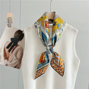 Brand Print Hem Roller Scarf Square Mulberry Scarfs Bandanas Faulard Ręcznie obracane krawędzie 90 cm Bandana