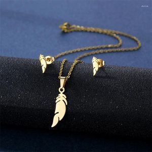 Halskette Ohrringe Set Edelstahl Gold Feder Flügel Schmuck für Frauen Mädchen Anhänger Ohrstecker Geschenke Großhandel