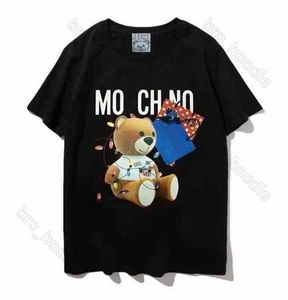 Moschino t man skjorta mode kvinnor t-shirt sommar ny högkvalitativ kort ärm varumärkesdesigner tees färg björn runda hals män tröja tshirt 677h