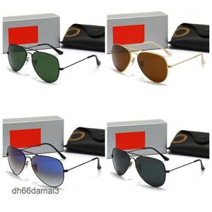 Okulary przeciwsłoneczne Raybana dla kobiet antylśnieniowych ropuchy szklane szkło męskie i żeńskie kolorowy film Rayly Driving Mirror 3026 3025 XF8E