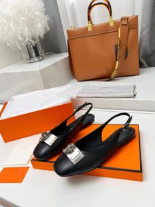 10A обувь дизайнерские сандалии Высококачественная дизайнерская обувь классические балетки женские туфли на плоской подошве повседневные туфли удобные и модные