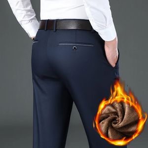 Зимние фланелевые толстые мужские повседневные брюки, флисовые темно-черные деловые прямые тонкие эластичные теплые плюшевые брюки мужские 240321